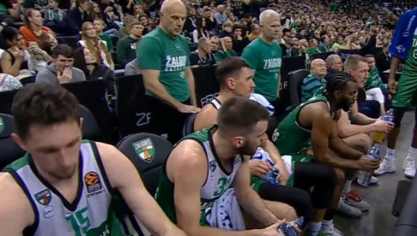 Išgirskite: K. Maksvyčio emocijos per minutės pertraukėles prieš „Barcelona“ (VIDEO)